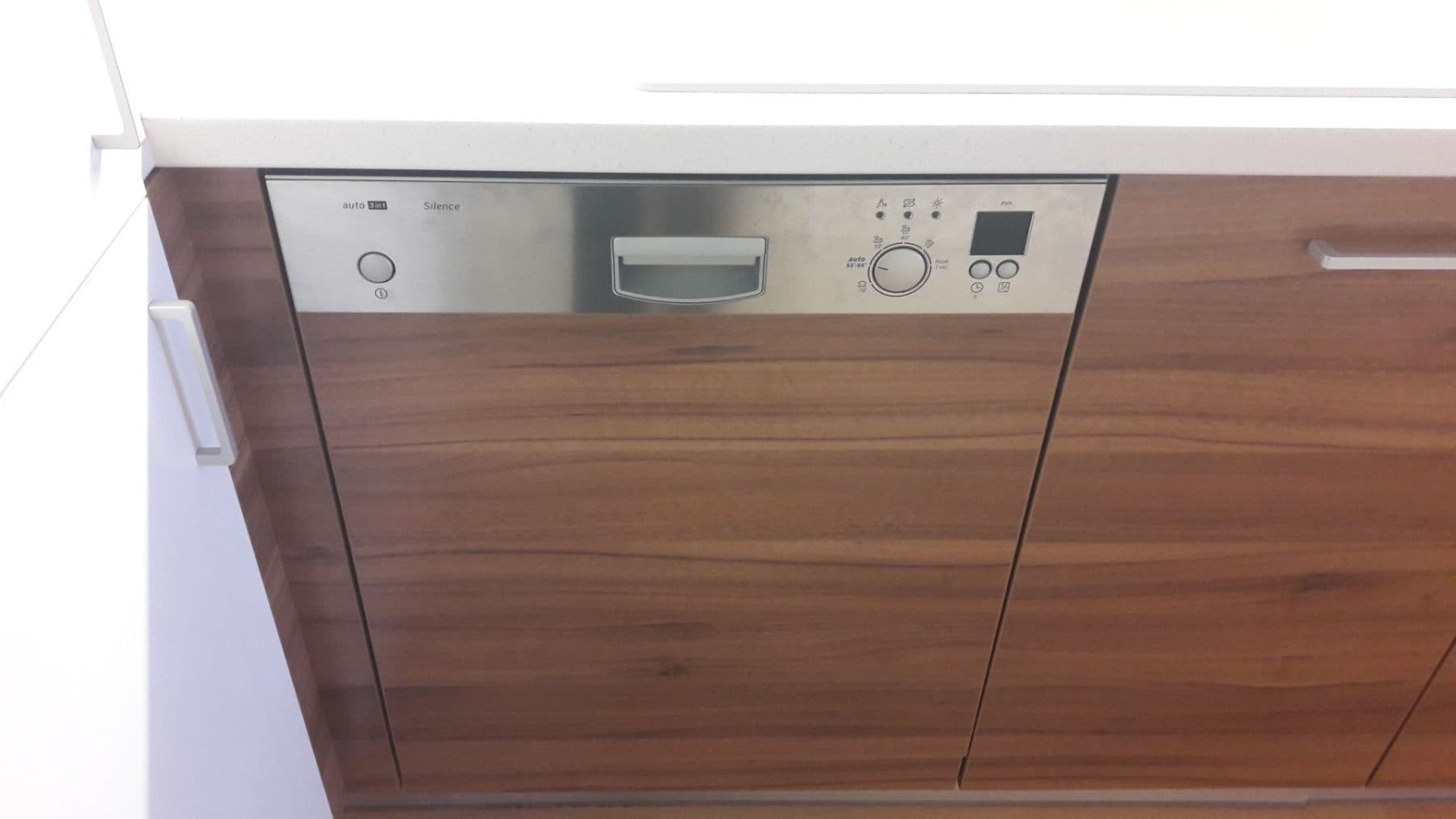 Pronájem bytu 2+kk 66 m², Za Pivovarem, Lázně Bohdaneč, Pardubický kraj Pronájem bytu 2+kk 66 m², Za Pivovarem, Lázně Bohdaneč, Pardubický kraj