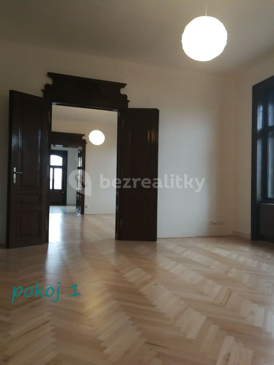 Pronájem bytu 4+1 155 m², třída Svobody, Olomouc, Olomoucký kraj Pronájem bytu 4+1 155 m², třída Svobody, Olomouc, Olomoucký kraj