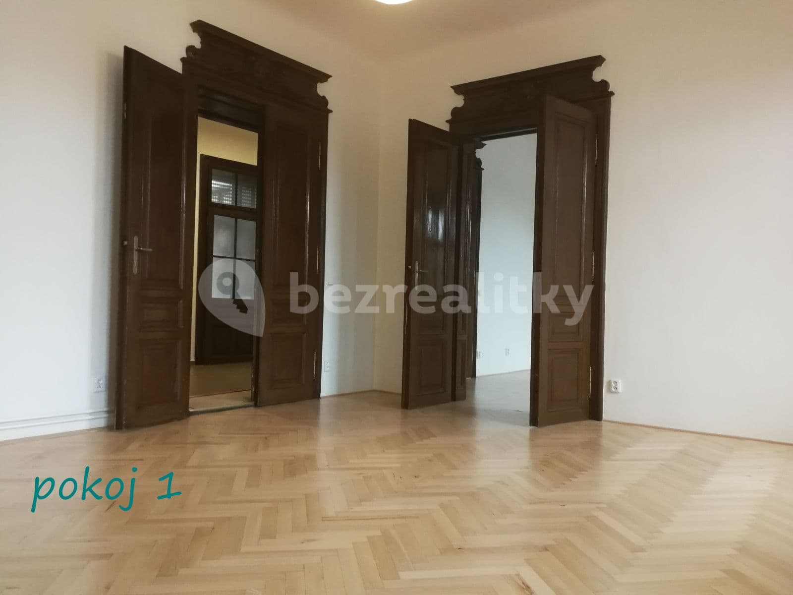 Pronájem bytu 4+1 155 m², třída Svobody, Olomouc, Olomoucký kraj Pronájem bytu 4+1 155 m², třída Svobody, Olomouc, Olomoucký kraj