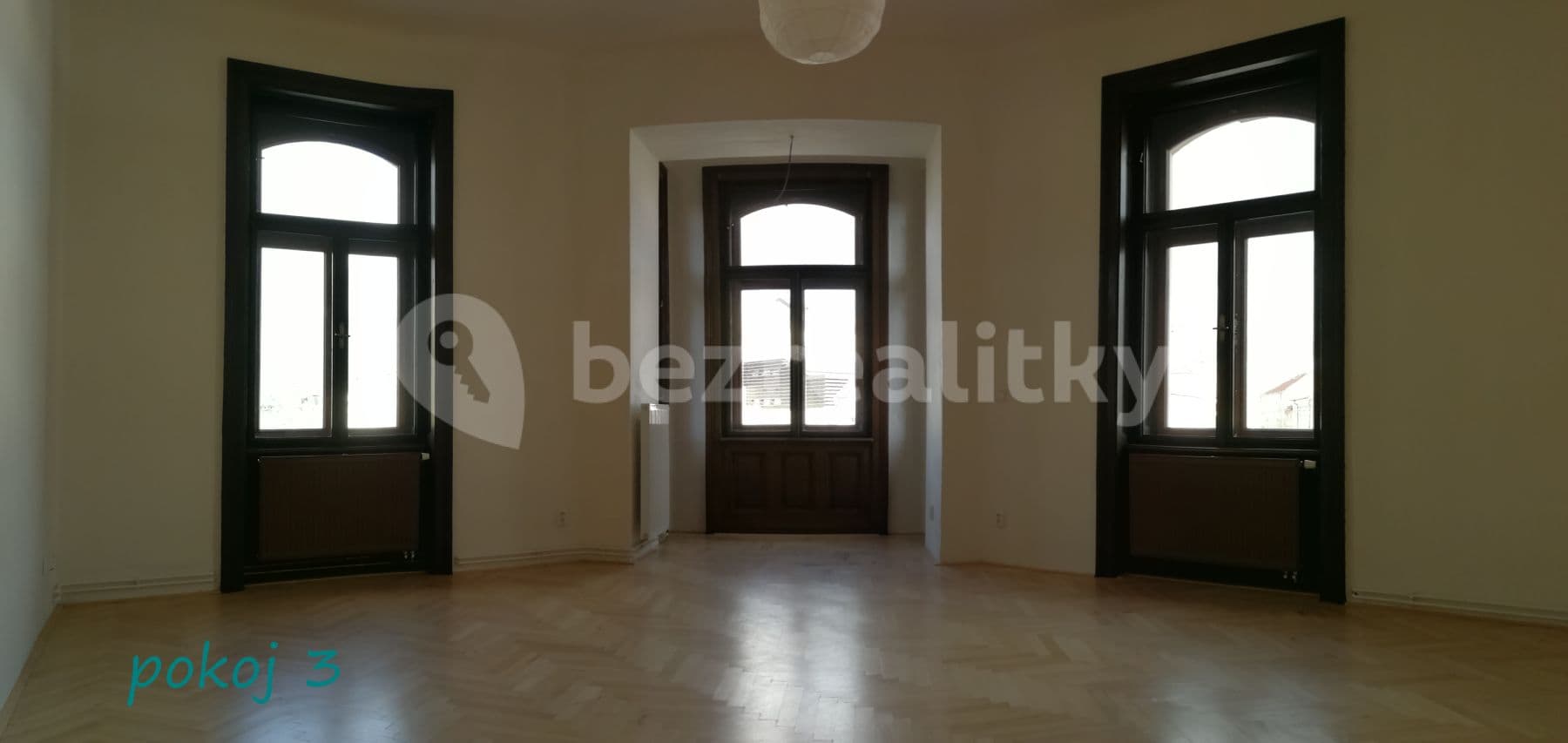 Pronájem bytu 4+1 155 m², třída Svobody, Olomouc, Olomoucký kraj Pronájem bytu 4+1 155 m², třída Svobody, Olomouc, Olomoucký kraj