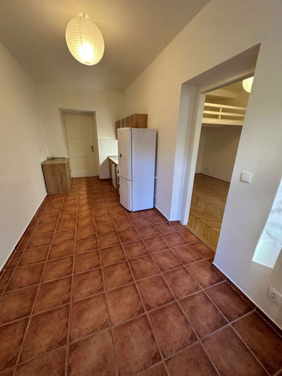 Pronájem bytu 1+1 40 m², Zborovská, Praha, Praha Pronájem bytu 1+1 40 m², Zborovská, Praha, Praha