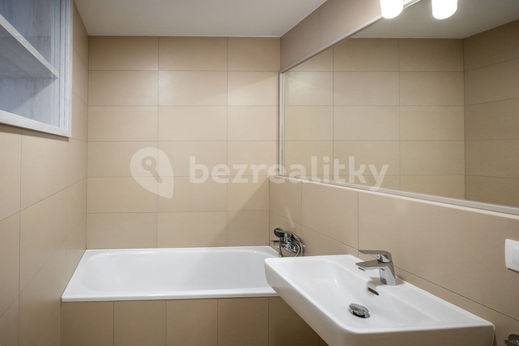 Pronájem bytu 2+kk 38 m², Na Strži, Praha, Praha Pronájem bytu 2+kk 38 m², Na Strži, Praha, Praha
