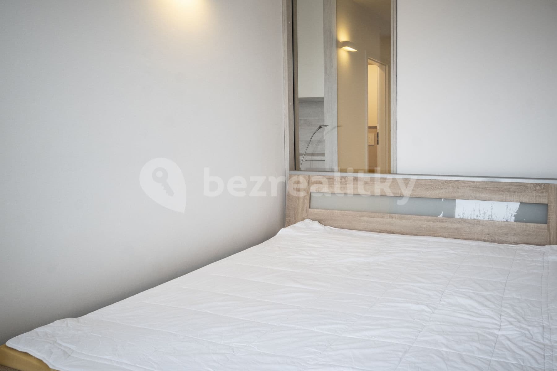 Pronájem bytu 2+kk 38 m², Na Strži, Praha, Praha Pronájem bytu 2+kk 38 m², Na Strži, Praha, Praha