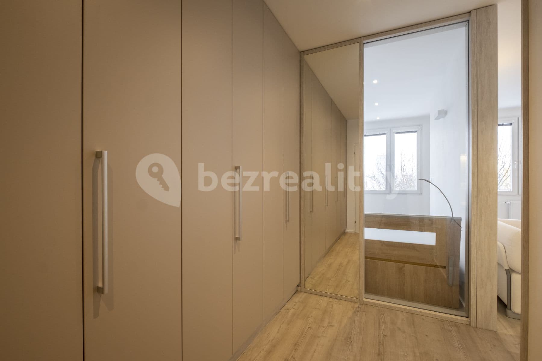 Pronájem bytu 2+kk 38 m², Na Strži, Praha, Praha Pronájem bytu 2+kk 38 m², Na Strži, Praha, Praha