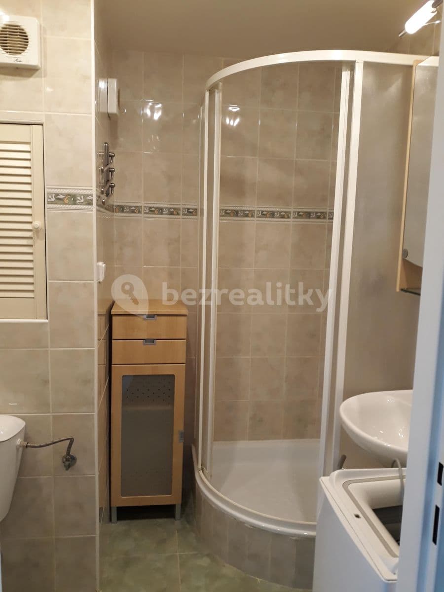Pronájem bytu 2+kk 43 m², Podjavorinské, Praha, Praha Pronájem bytu 2+kk 43 m², Podjavorinské, Praha, Praha