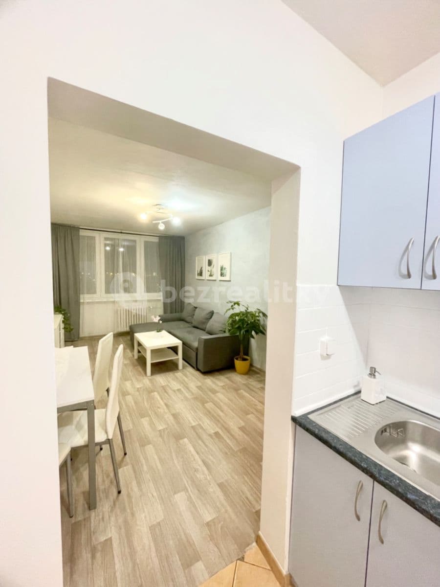 Pronájem bytu 2+kk 43 m², Ohradní, Praha, Praha Pronájem bytu 2+kk 43 m², Ohradní, Praha, Praha