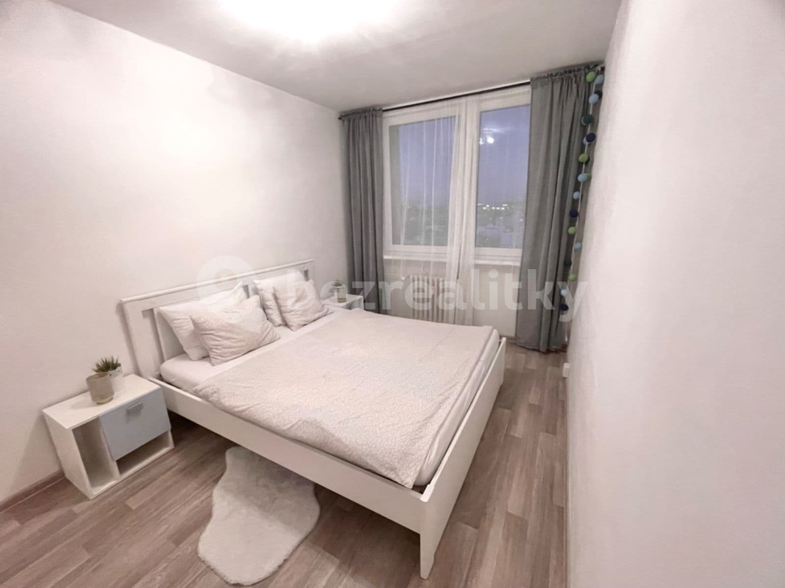 Pronájem bytu 2+kk 43 m², Ohradní, Praha, Praha Pronájem bytu 2+kk 43 m², Ohradní, Praha, Praha