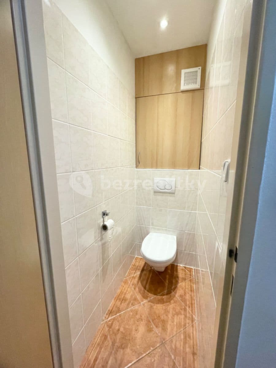 Pronájem bytu 2+kk 43 m², Ohradní, Praha, Praha Pronájem bytu 2+kk 43 m², Ohradní, Praha, Praha