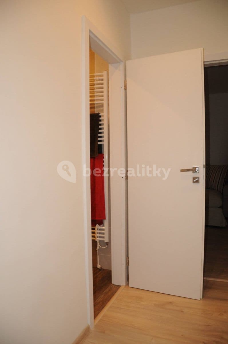 Pronájem bytu 2+kk 54 m², Generála Sochora, Ostrava, Moravskoslezský kraj Pronájem bytu 2+kk 54 m², Generála Sochora, Ostrava, Moravskoslezský kraj