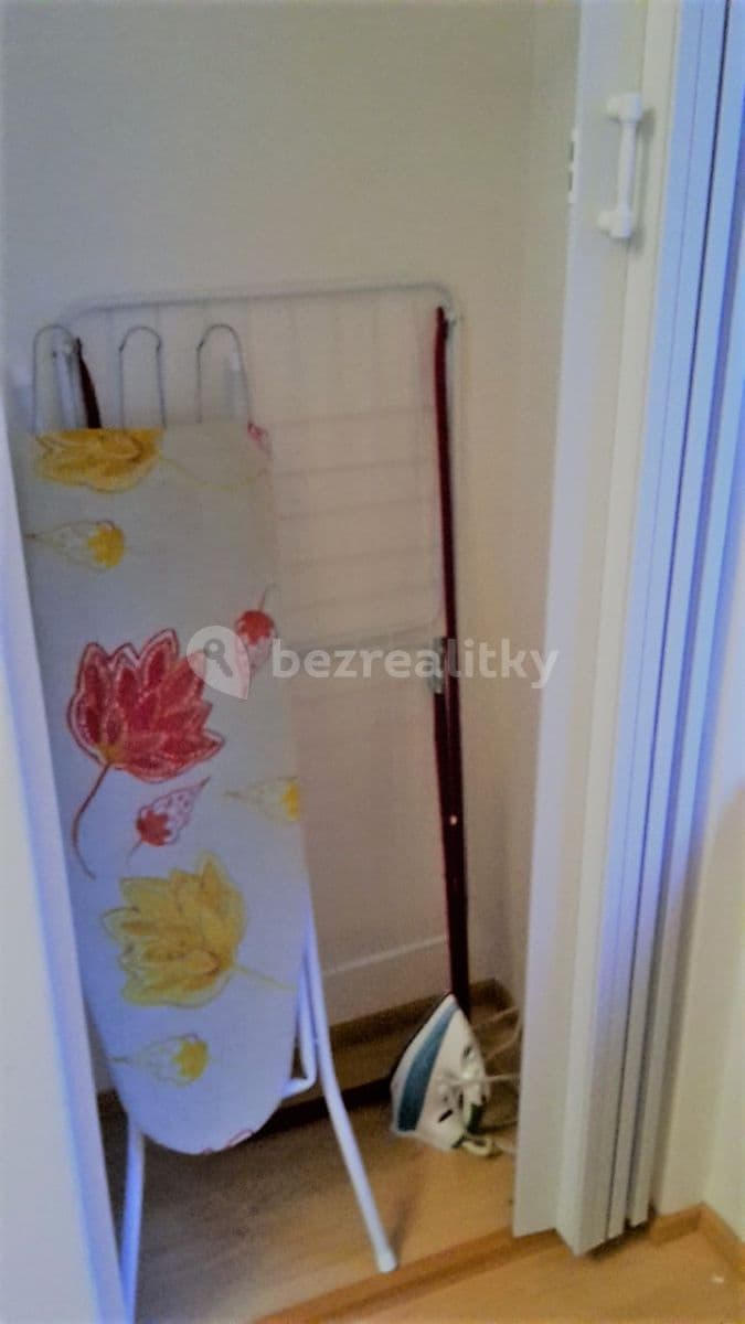 Pronájem bytu 2+kk 47 m², Mládeže, Praha, Praha Pronájem bytu 2+kk 47 m², Mládeže, Praha, Praha