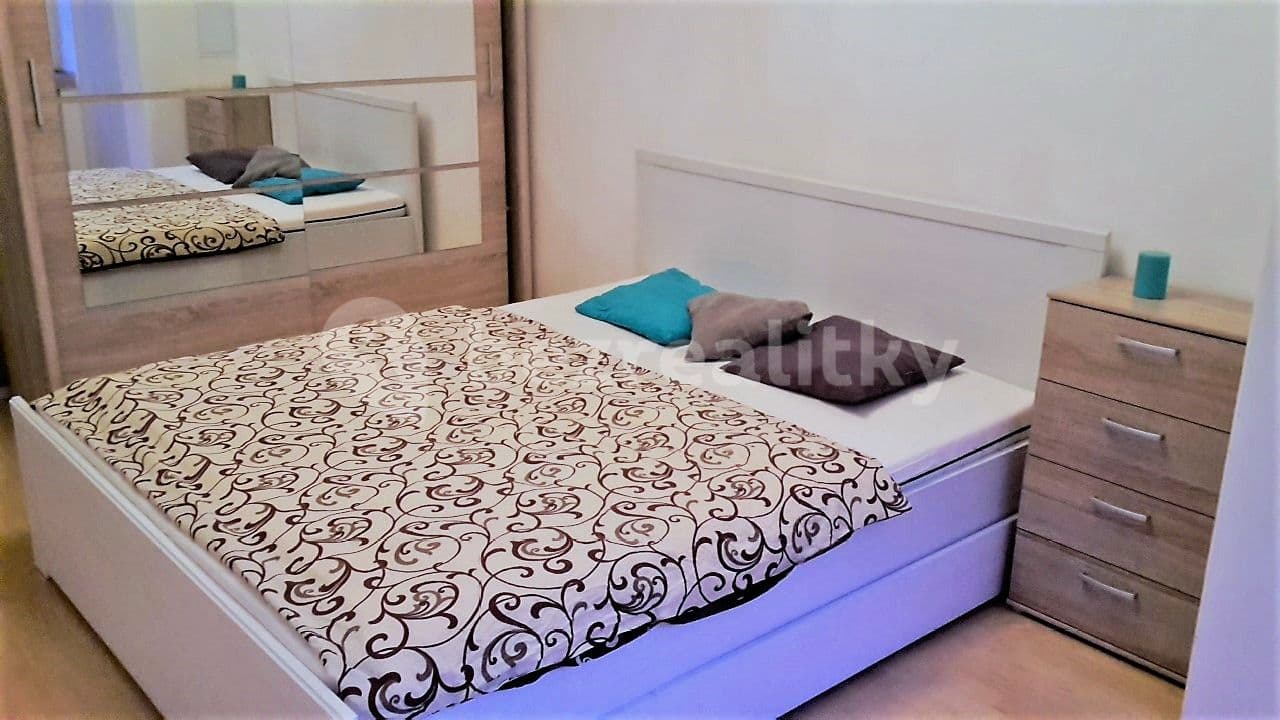 Pronájem bytu 2+kk 47 m², Mládeže, Praha, Praha Pronájem bytu 2+kk 47 m², Mládeže, Praha, Praha