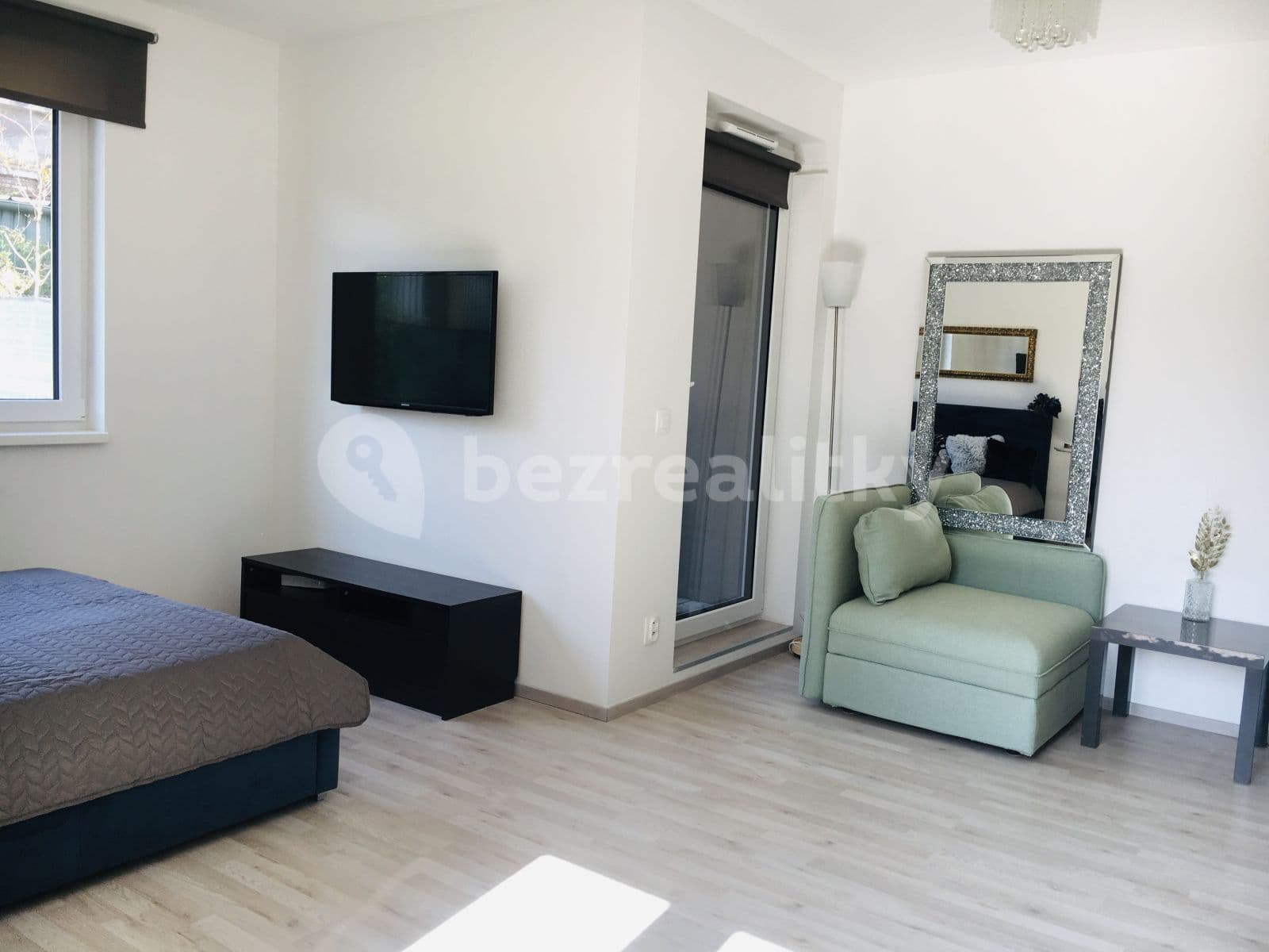 Pronájem bytu 35 m², Strnadových, Praha, Praha Pronájem bytu 35 m², Strnadových, Praha, Praha