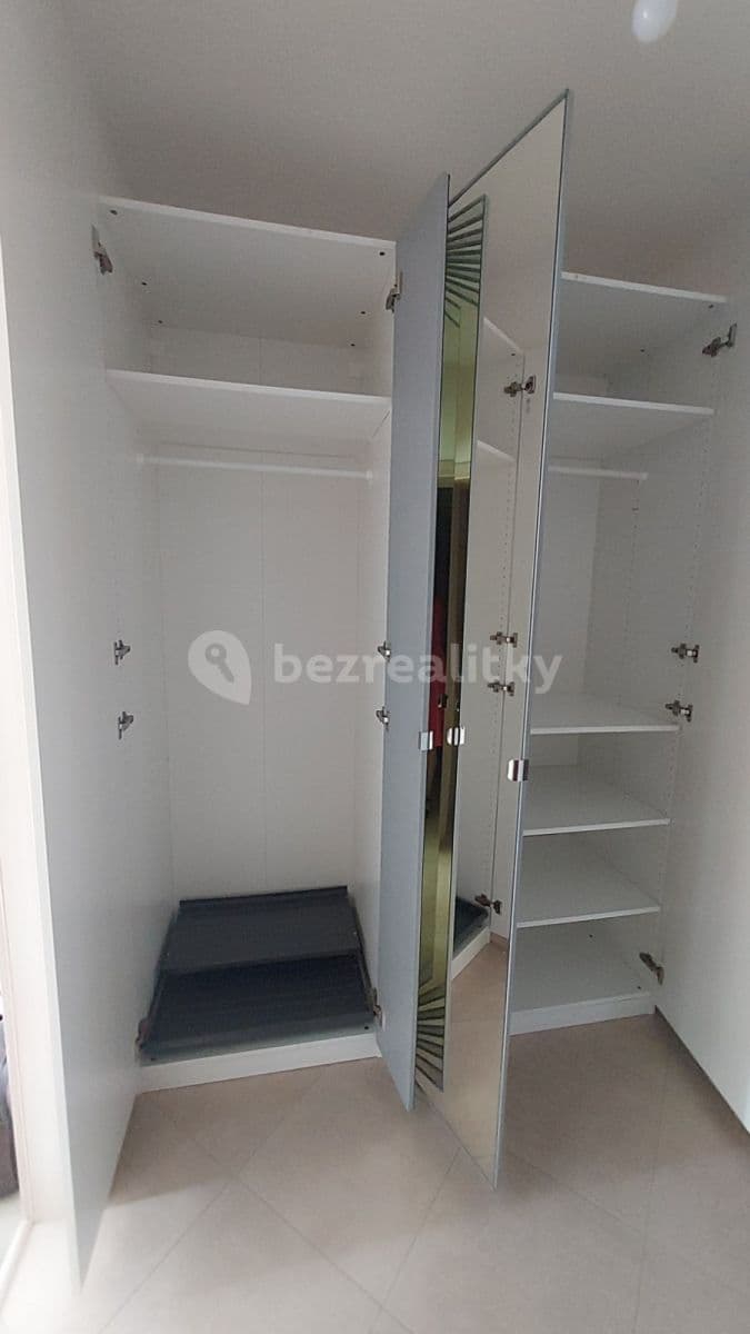 Pronájem bytu 2+kk 54 m², Kramperova, Praha, Praha Pronájem bytu 2+kk 54 m², Kramperova, Praha, Praha