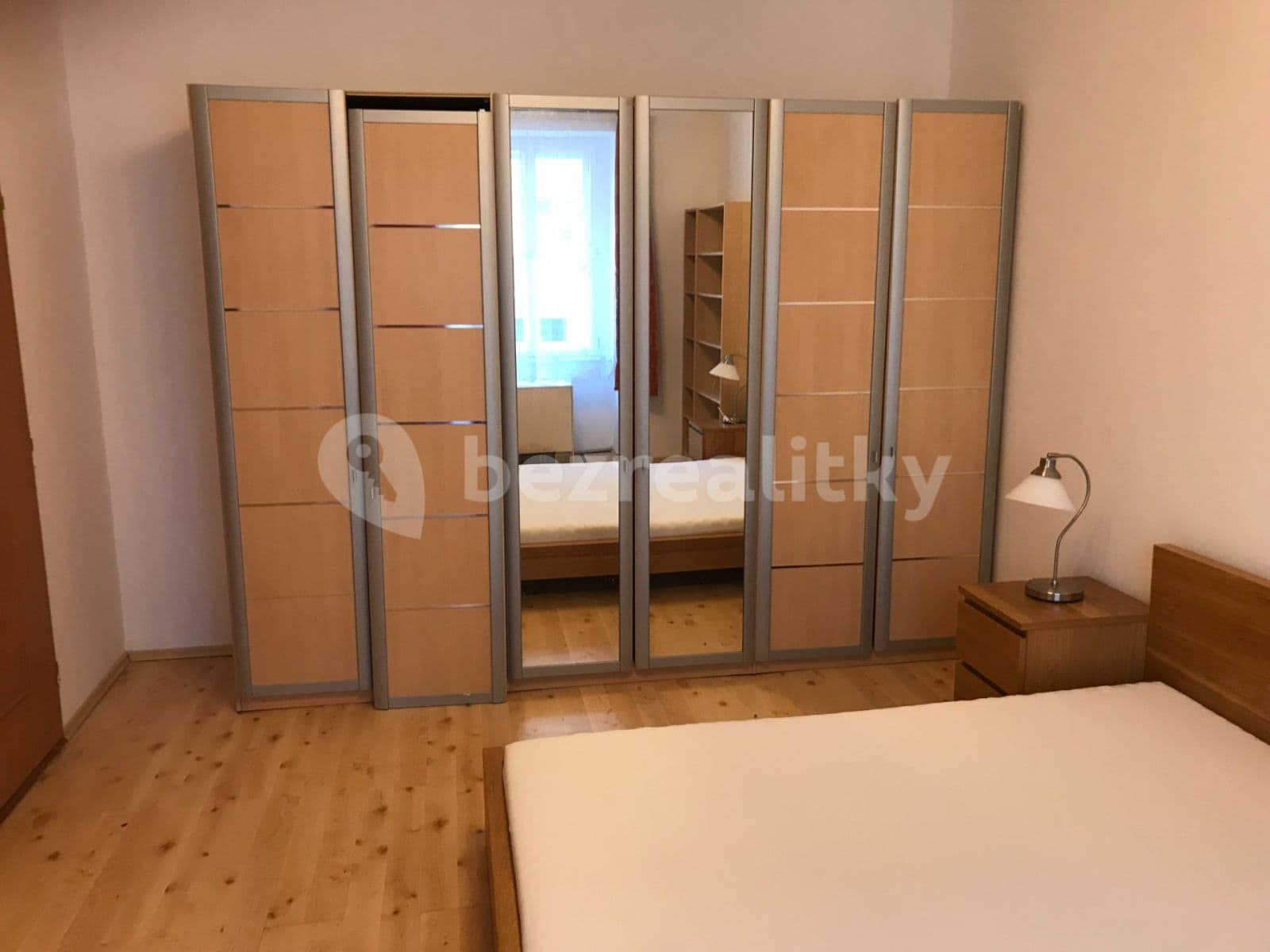 Pronájem bytu 2+kk 55 m², Národní obrany, Praha, Praha Pronájem bytu 2+kk 55 m², Národní obrany, Praha, Praha