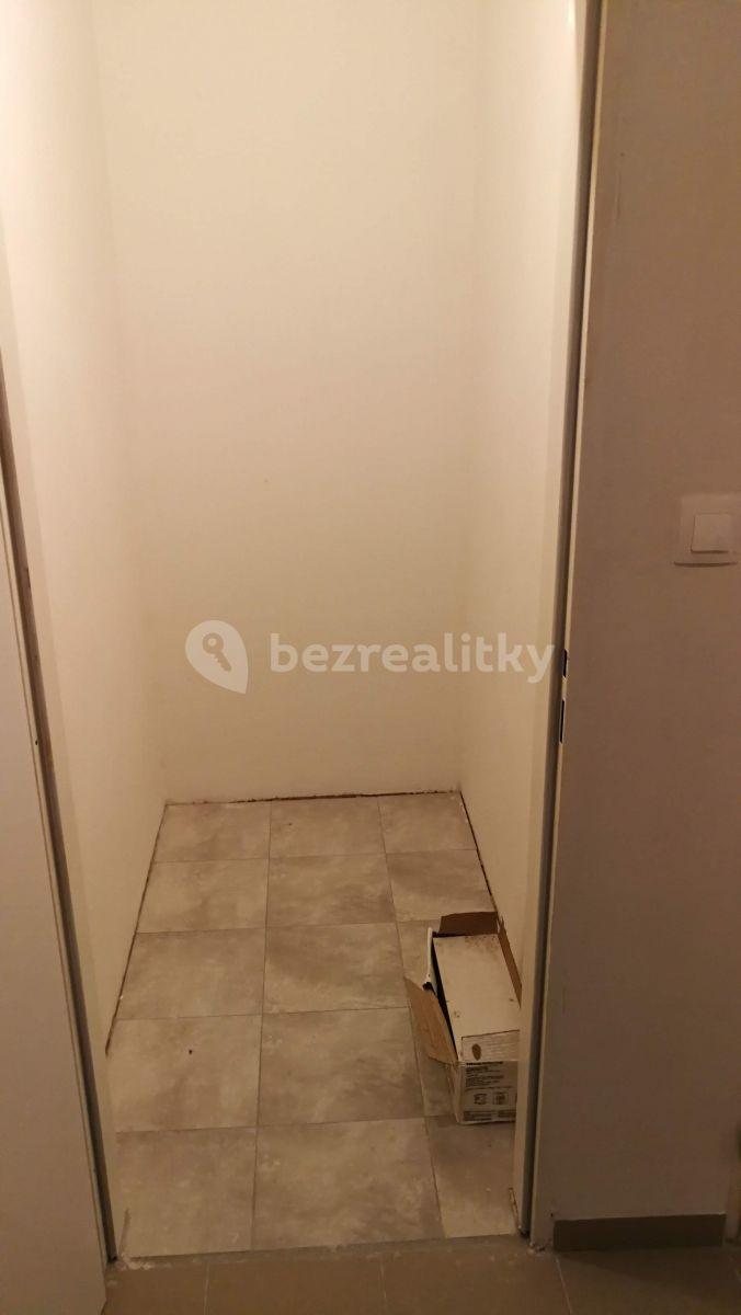 Pronájem bytu 2+kk 59 m², Palackého, Český Brod, Středočeský kraj