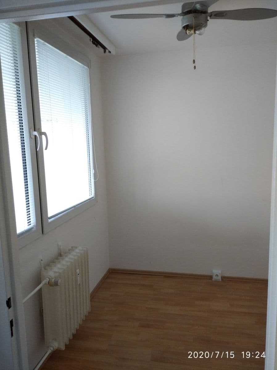 Pronájem bytu 2+kk 34 m², Kojetická, Neratovice, Středočeský kraj Pronájem bytu 2+kk 34 m², Kojetická, Neratovice, Středočeský kraj