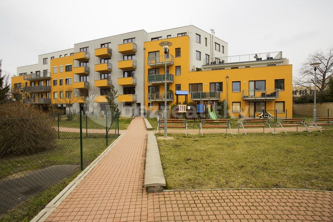 Pronájem bytu 1+kk 35 m², Štúrova, Praha, Praha Pronájem bytu 1+kk 35 m², Štúrova, Praha, Praha
