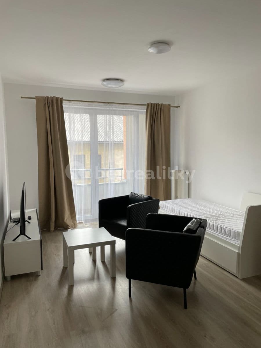 Pronájem bytu 1+kk 28 m², Petrohradská, Praha, Praha Pronájem bytu 1+kk 28 m², Petrohradská, Praha, Praha