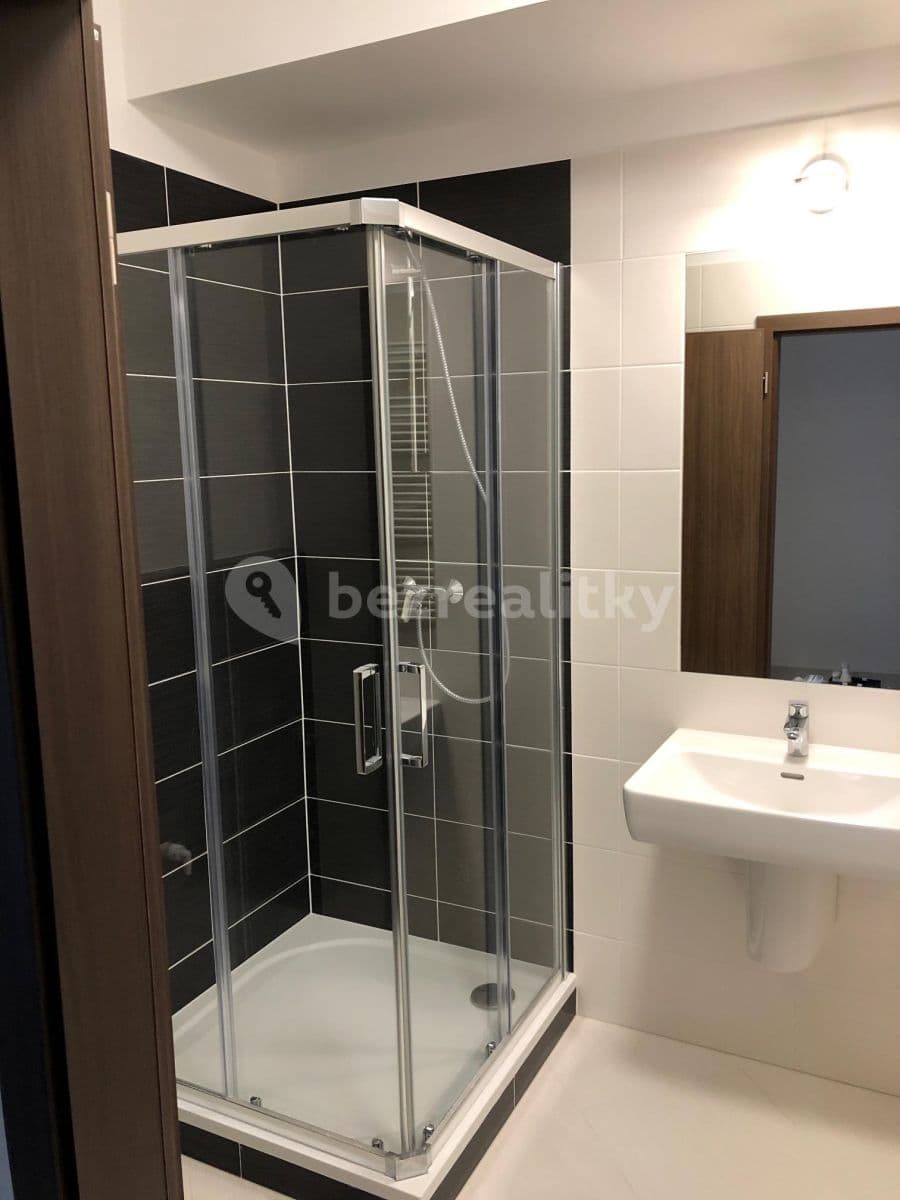 Pronájem bytu 1+kk 37 m², Makedonská, Praha, Praha Pronájem bytu 1+kk 37 m², Makedonská, Praha, Praha