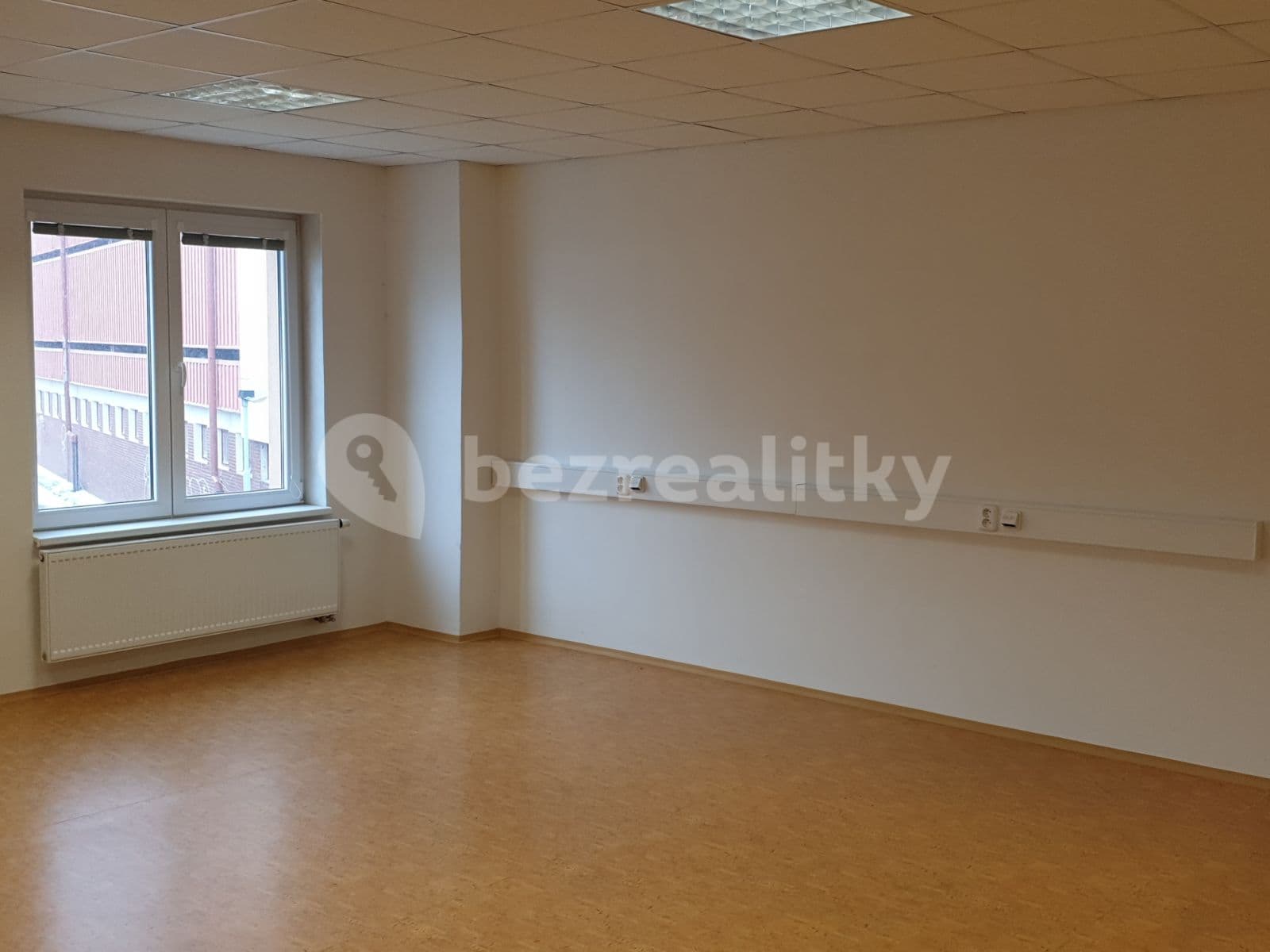 Pronájem kanceláře 45 m², Božanovská, Praha, Praha Pronájem kanceláře 45 m², Božanovská, Praha, Praha