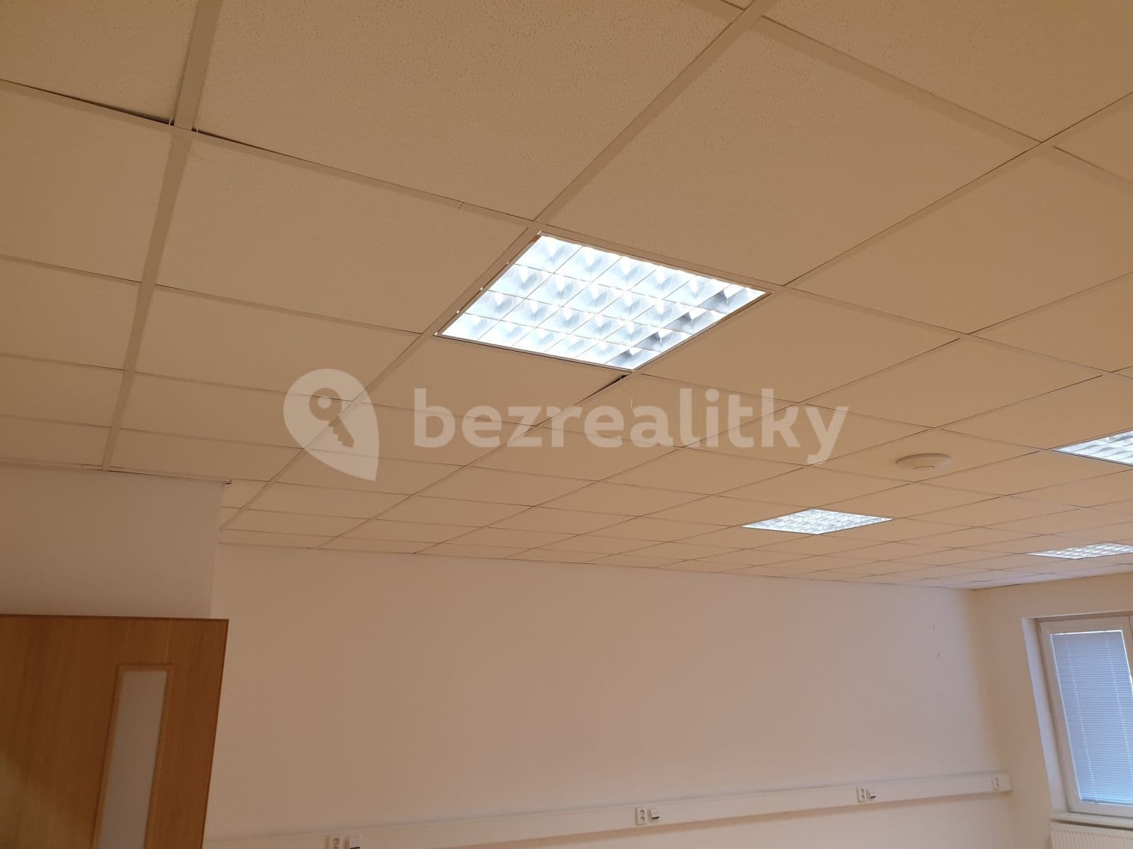 Pronájem kanceláře 45 m², Božanovská, Praha, Praha Pronájem kanceláře 45 m², Božanovská, Praha, Praha