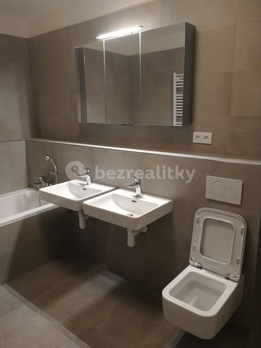 Pronájem bytu 2+kk 61 m², Košická, Praha, Praha Pronájem bytu 2+kk 61 m², Košická, Praha, Praha