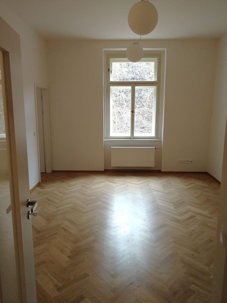 Pronájem bytu 2+kk 61 m², Košická, Praha, Praha Pronájem bytu 2+kk 61 m², Košická, Praha, Praha