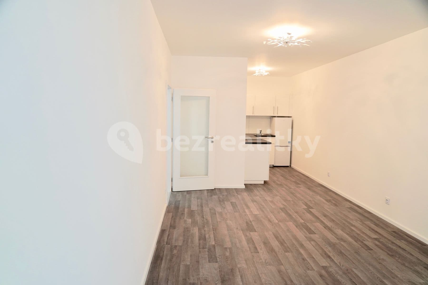 Pronájem bytu 2+kk 62 m², Zvěřinova, Praha, Praha Pronájem bytu 2+kk 62 m², Zvěřinova, Praha, Praha