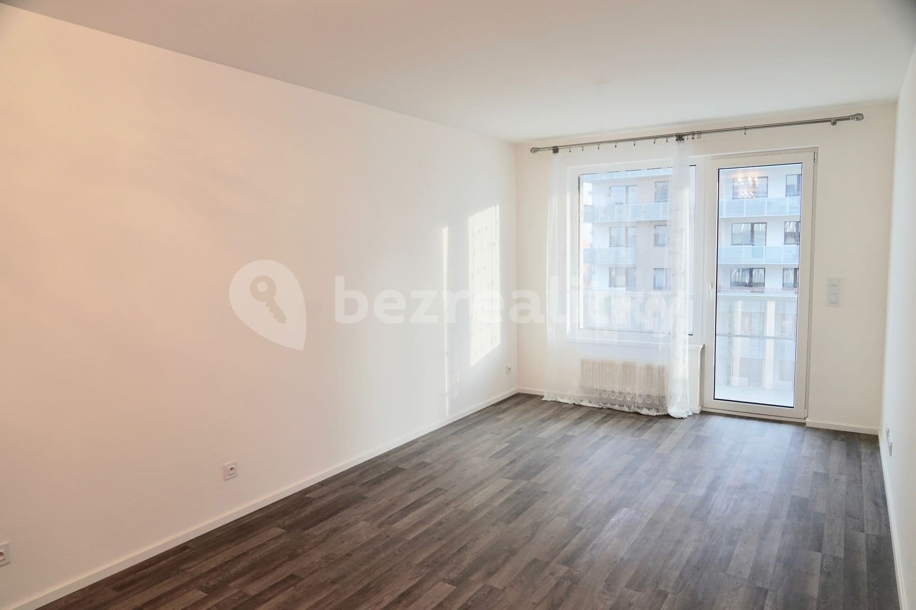 Pronájem bytu 2+kk 62 m², Zvěřinova, Praha, Praha Pronájem bytu 2+kk 62 m², Zvěřinova, Praha, Praha