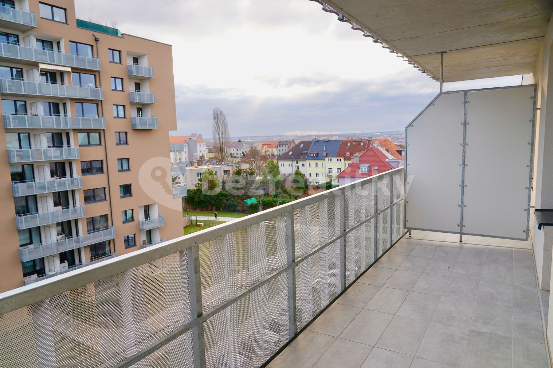 Pronájem bytu 2+kk 62 m², Zvěřinova, Praha, Praha Pronájem bytu 2+kk 62 m², Zvěřinova, Praha, Praha