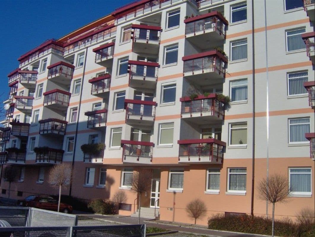 Pronájem bytu 2+kk 62 m², Nad Okrouhlíkem, Praha, Praha Pronájem bytu 2+kk 62 m², Nad Okrouhlíkem, Praha, Praha