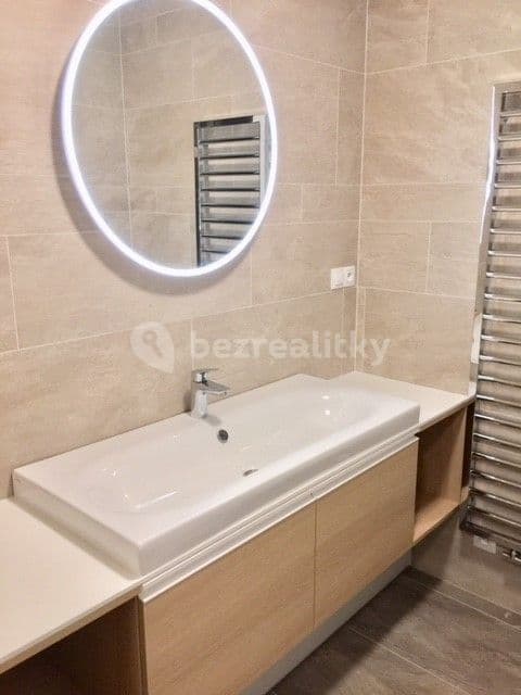 Prodej bytu 2+kk 83 m², Nad Ostrovem, Praha, Praha Prodej bytu 2+kk 83 m², Nad Ostrovem, Praha, Praha
