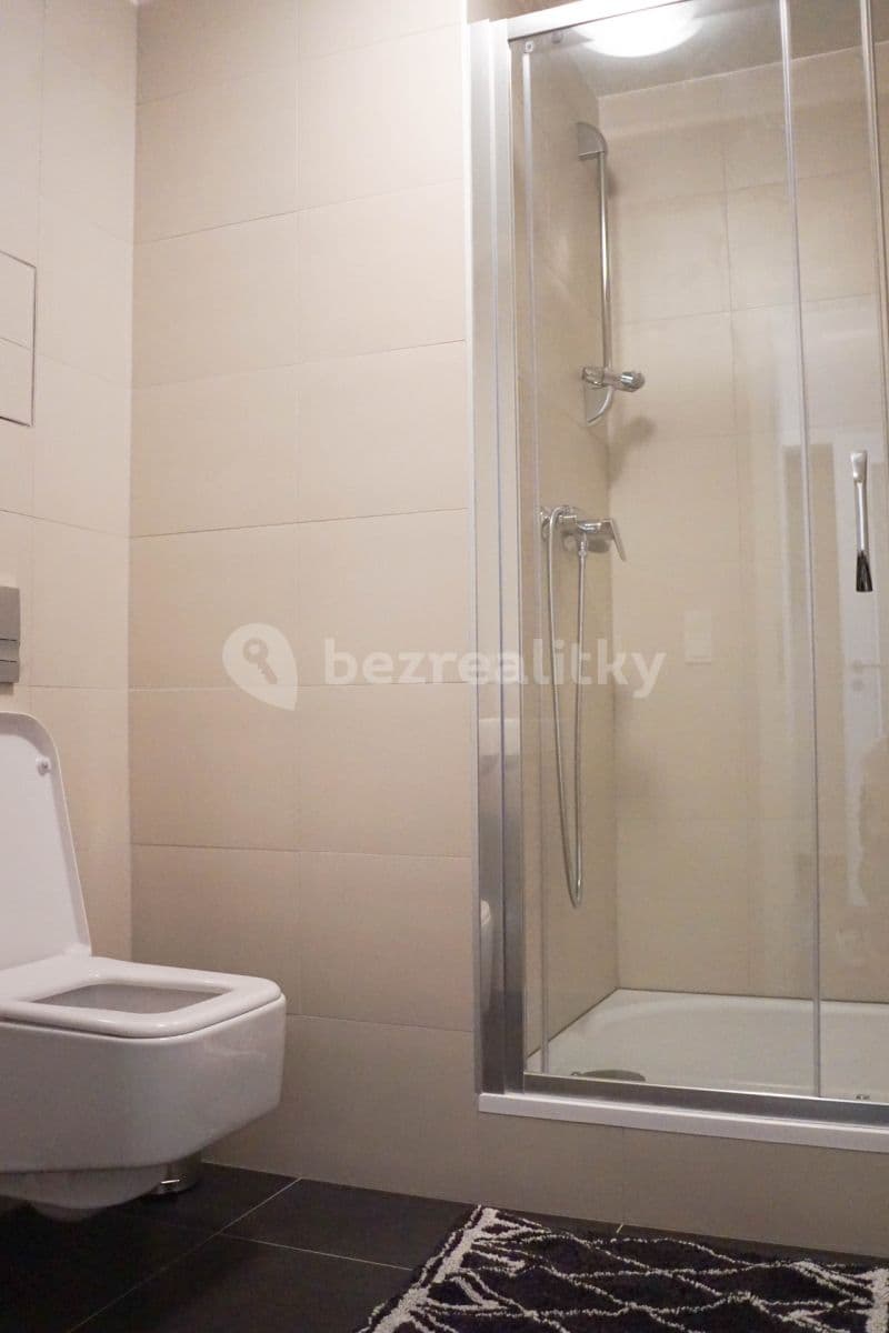 Pronájem bytu 2+kk 60 m², Pod Kavalírkou, Praha, Praha Pronájem bytu 2+kk 60 m², Pod Kavalírkou, Praha, Praha