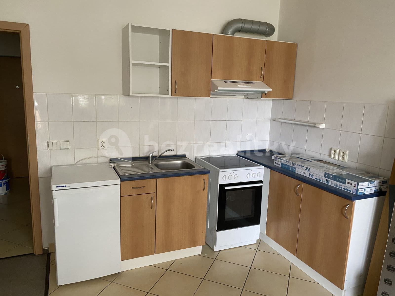 Pronájem bytu 1+kk 30 m², Baráčnická, Ústí nad Labem, Ústecký kraj Pronájem bytu 1+kk 30 m², Baráčnická, Ústí nad Labem, Ústecký kraj
