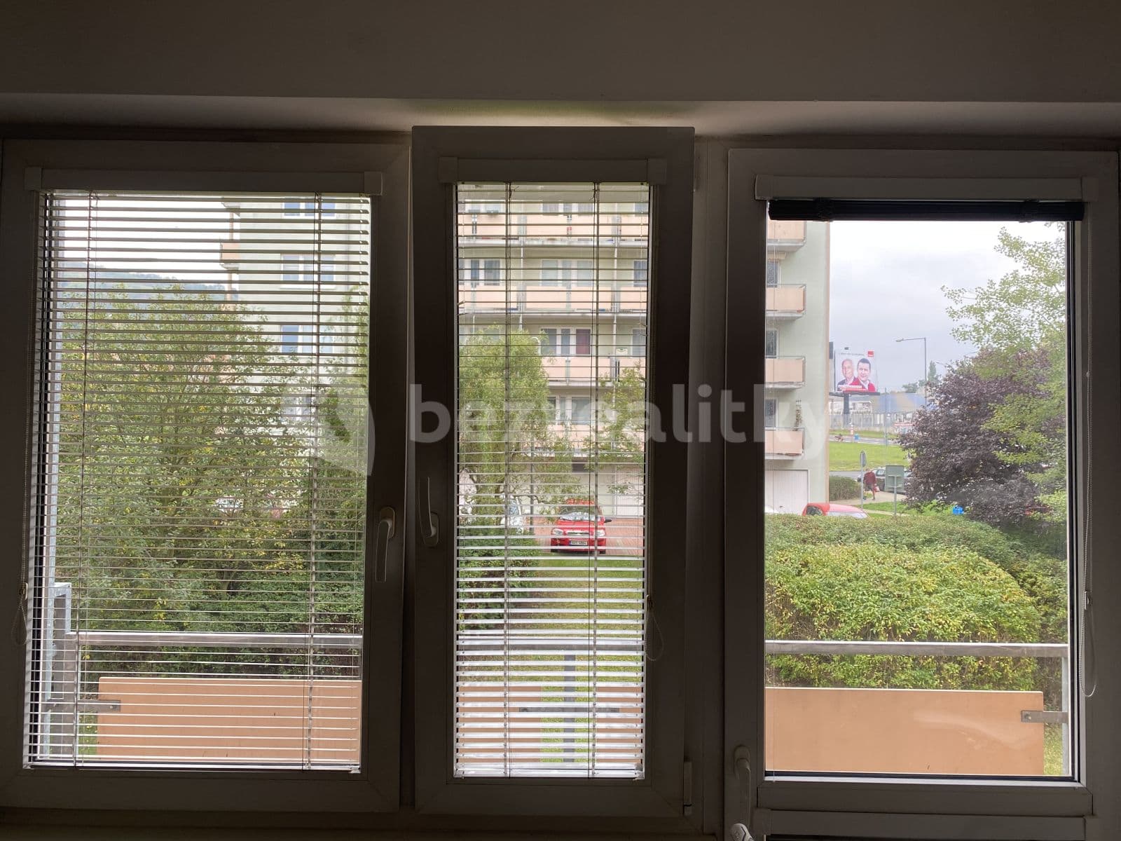 Pronájem bytu 1+kk 30 m², Baráčnická, Ústí nad Labem, Ústecký kraj Pronájem bytu 1+kk 30 m², Baráčnická, Ústí nad Labem, Ústecký kraj