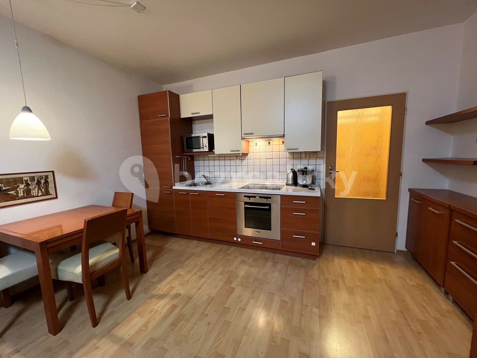 Pronájem bytu 1+kk 37 m², Stará náves, Praha, Praha Pronájem bytu 1+kk 37 m², Stará náves, Praha, Praha