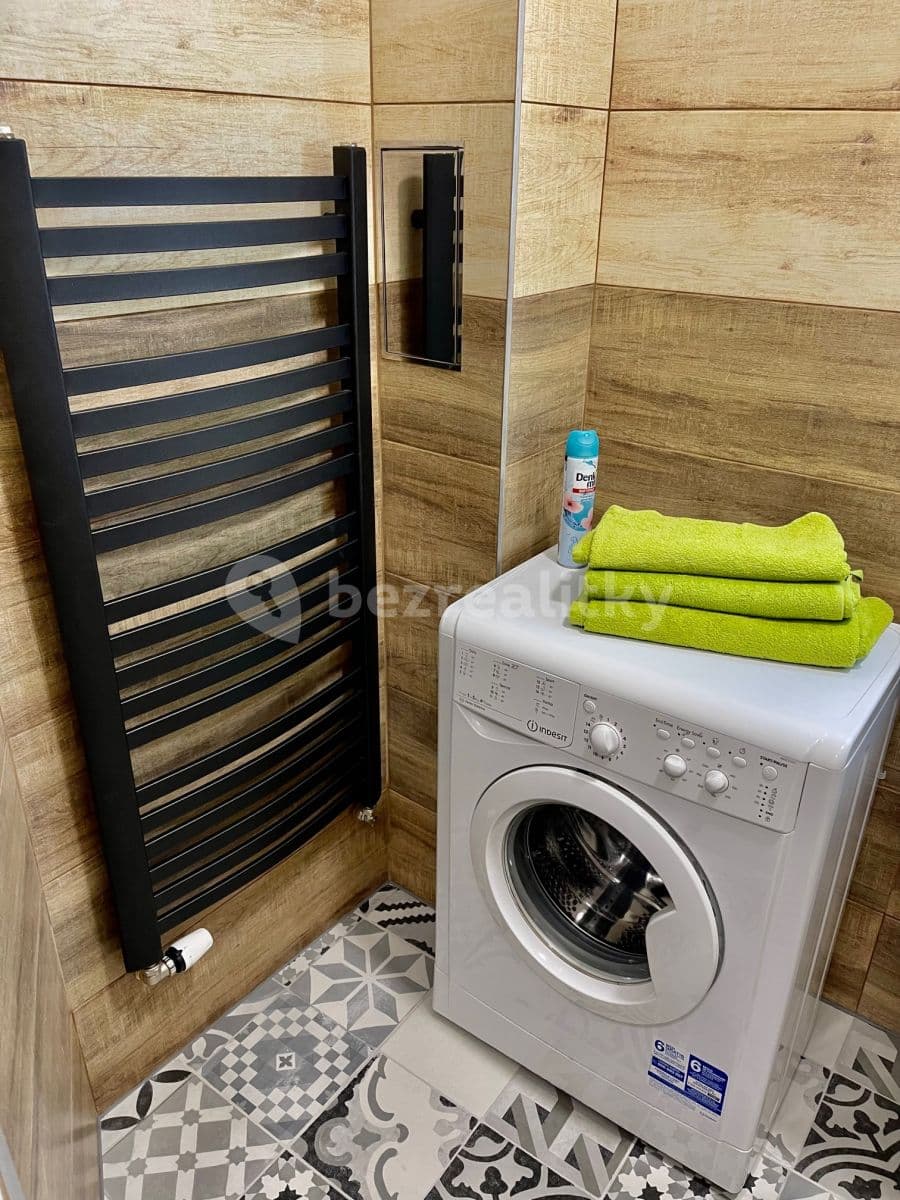 Pronájem bytu 2+kk 49 m², Sudoměřská, Praha, Praha Pronájem bytu 2+kk 49 m², Sudoměřská, Praha, Praha