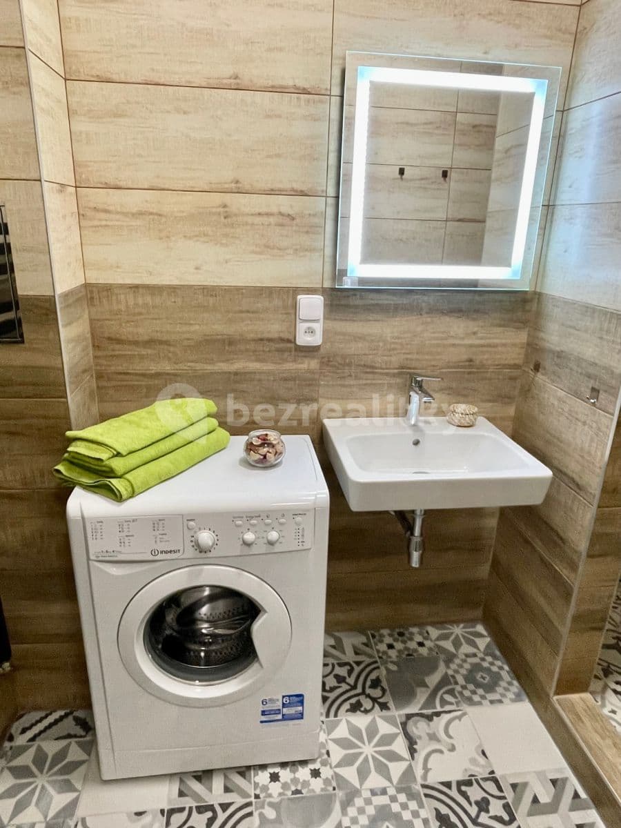 Pronájem bytu 2+kk 49 m², Sudoměřská, Praha, Praha Pronájem bytu 2+kk 49 m², Sudoměřská, Praha, Praha