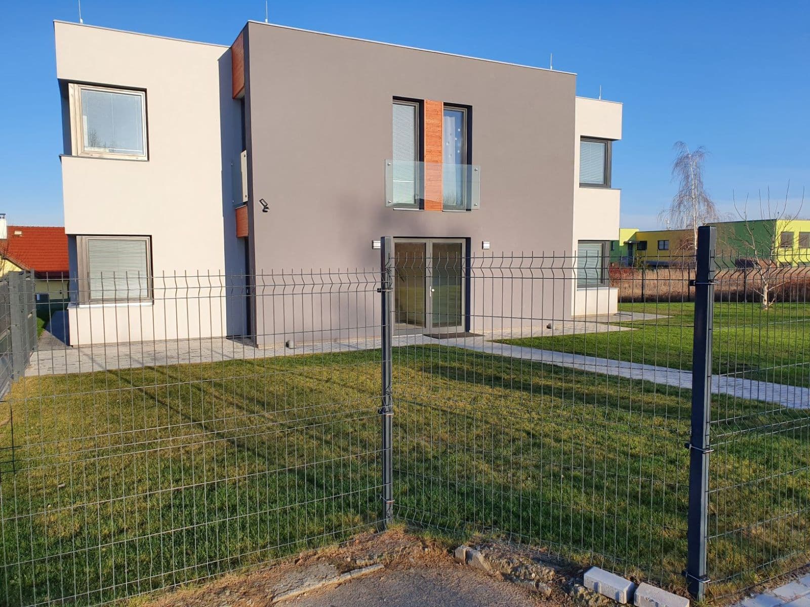 Pronájem bytu 2+kk 47 m², Křemelná, Říčany, Středočeský kraj Pronájem bytu 2+kk 47 m², Křemelná, Říčany, Středočeský kraj