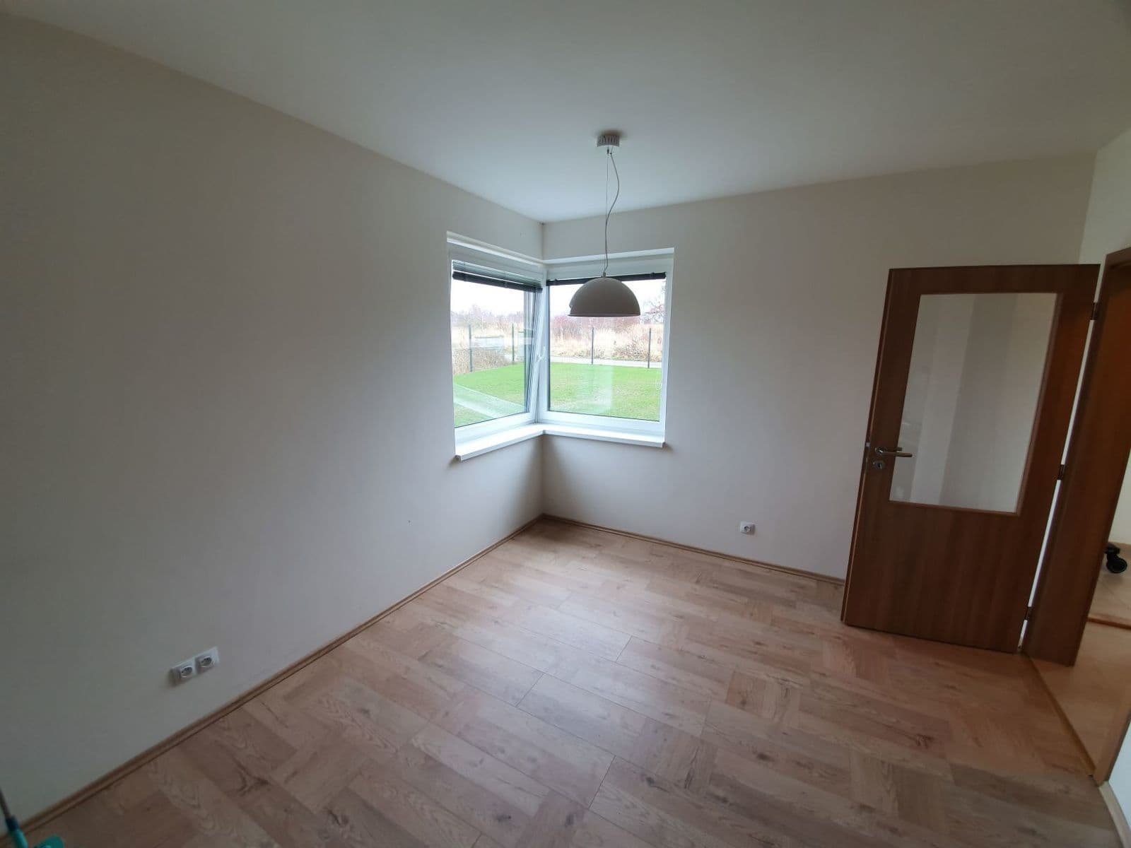 Pronájem bytu 2+kk 47 m², Křemelná, Říčany, Středočeský kraj Pronájem bytu 2+kk 47 m², Křemelná, Říčany, Středočeský kraj