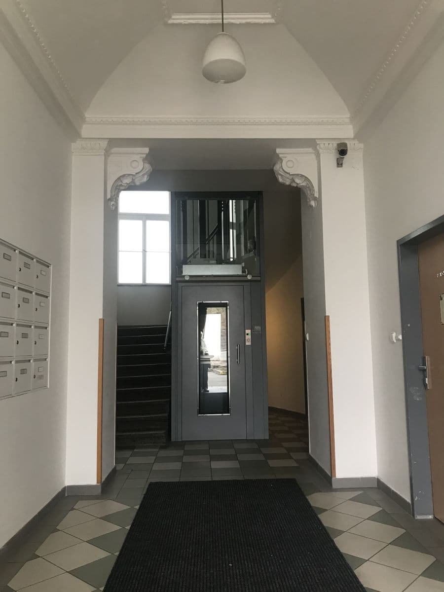 Pronájem bytu 1+1 38 m², Na Ostrůvku, Praha, Praha Pronájem bytu 1+1 38 m², Na Ostrůvku, Praha, Praha