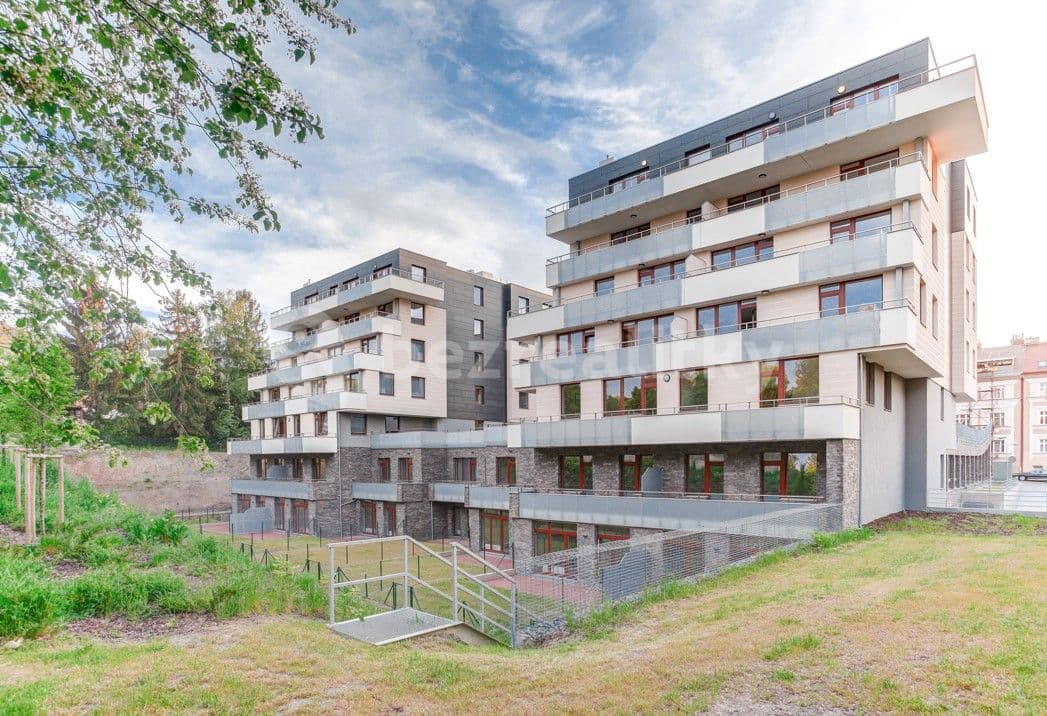 Pronájem bytu 2+kk 40 m², Pod dvorem, Praha, Praha Pronájem bytu 2+kk 40 m², Pod dvorem, Praha, Praha