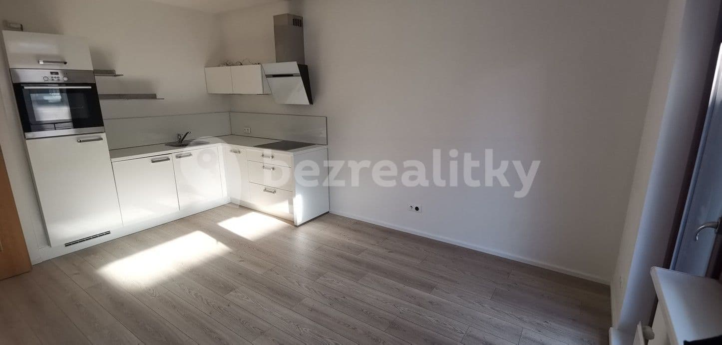 Pronájem bytu 2+kk 40 m², Pod dvorem, Praha, Praha Pronájem bytu 2+kk 40 m², Pod dvorem, Praha, Praha