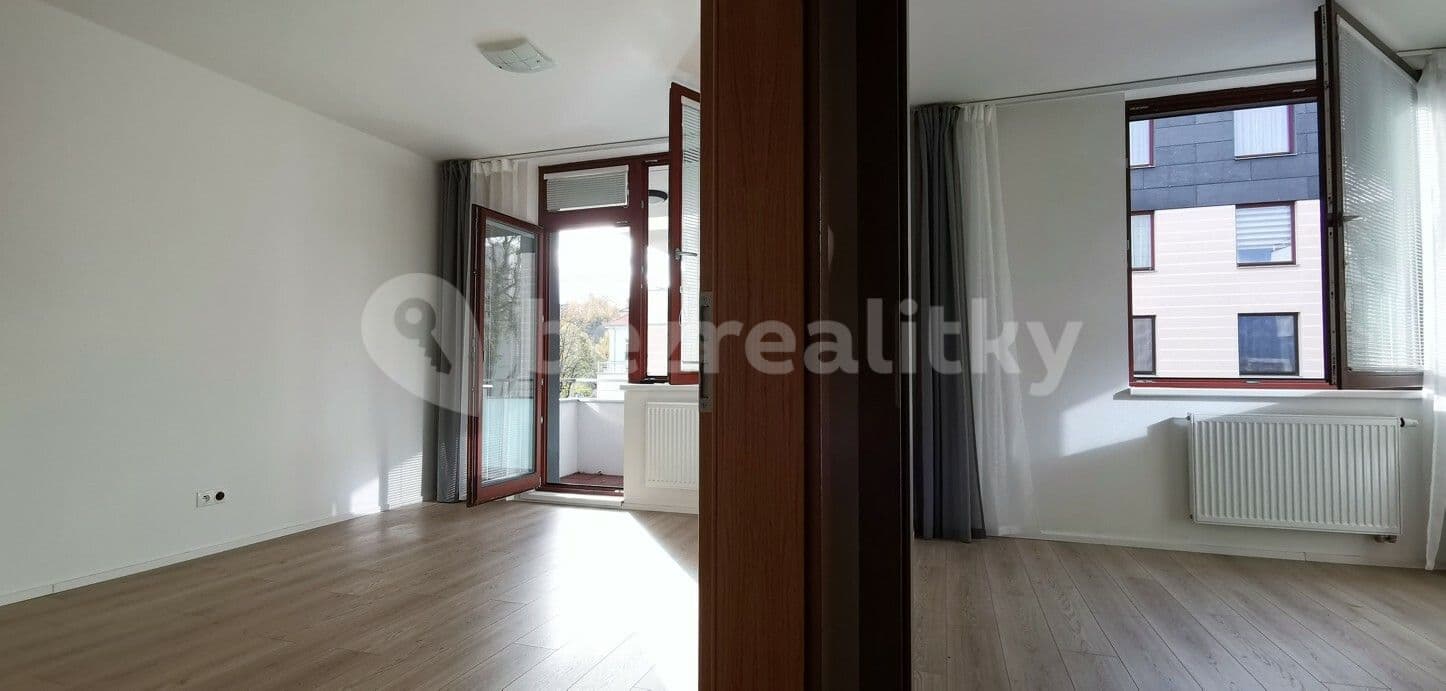 Pronájem bytu 2+kk 40 m², Pod dvorem, Praha, Praha Pronájem bytu 2+kk 40 m², Pod dvorem, Praha, Praha