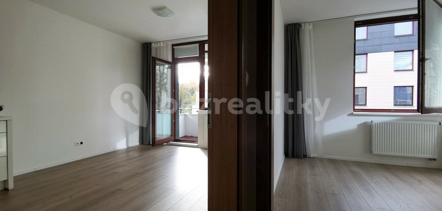 Pronájem bytu 2+kk 40 m², Pod dvorem, Praha, Praha Pronájem bytu 2+kk 40 m², Pod dvorem, Praha, Praha