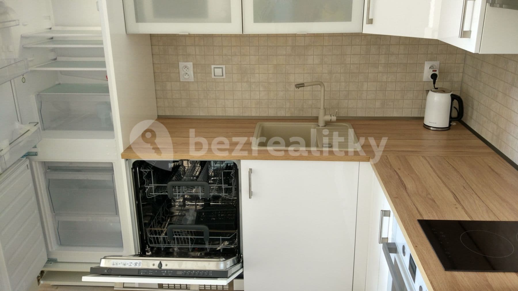Pronájem bytu 1+kk 47 m², Řípská, Brno, Jihomoravský kraj Pronájem bytu 1+kk 47 m², Řípská, Brno, Jihomoravský kraj