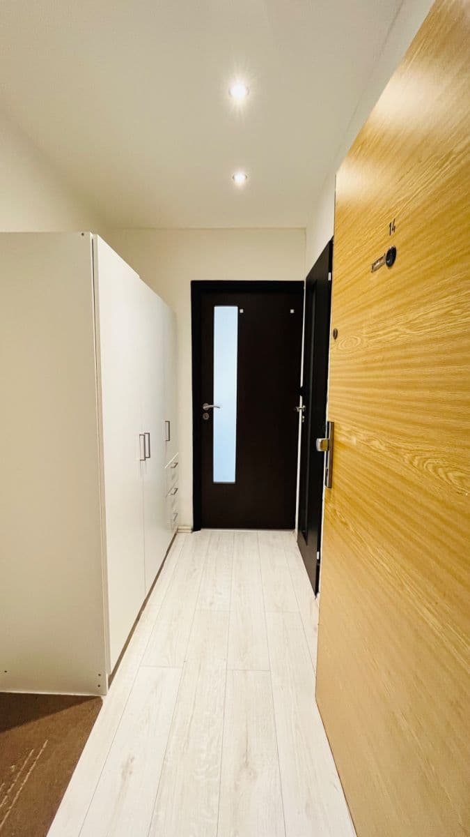 Pronájem bytu Garsoniéra 31 m², Werichova, Praha, Praha Pronájem bytu Garsoniéra 31 m², Werichova, Praha, Praha