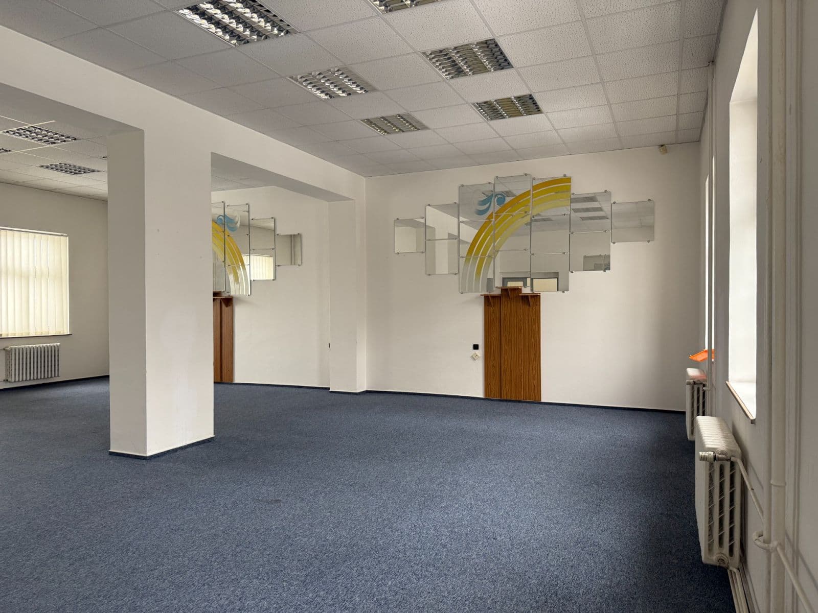 Pronájem kanceláře 26 m², Školní, Chomutov, Ústecký kraj Pronájem kanceláře 26 m², Školní, Chomutov, Ústecký kraj