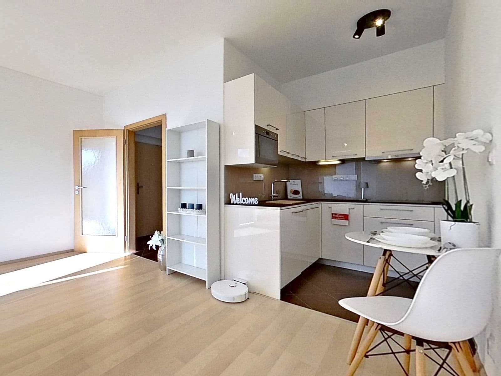 Pronájem bytu 1+kk 33 m², Mantovská, Praha, Praha Pronájem bytu 1+kk 33 m², Mantovská, Praha, Praha