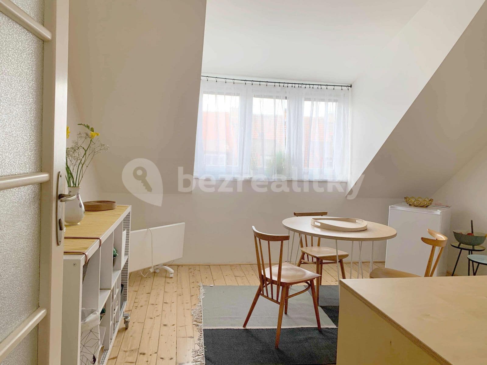 Pronájem bytu 1+1 46 m², Na Nivách, Praha, Praha Pronájem bytu 1+1 46 m², Na Nivách, Praha, Praha